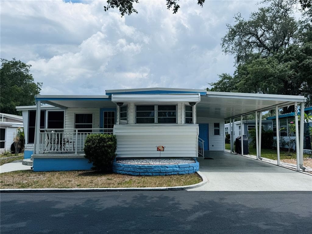20000 US HWY 19 N UNIT 303 CLEARWATER, FL 33764