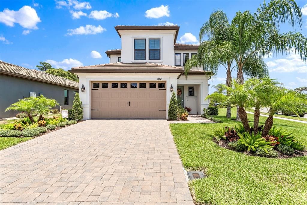19743 ROSEATE DR LUTZ, FL 33558