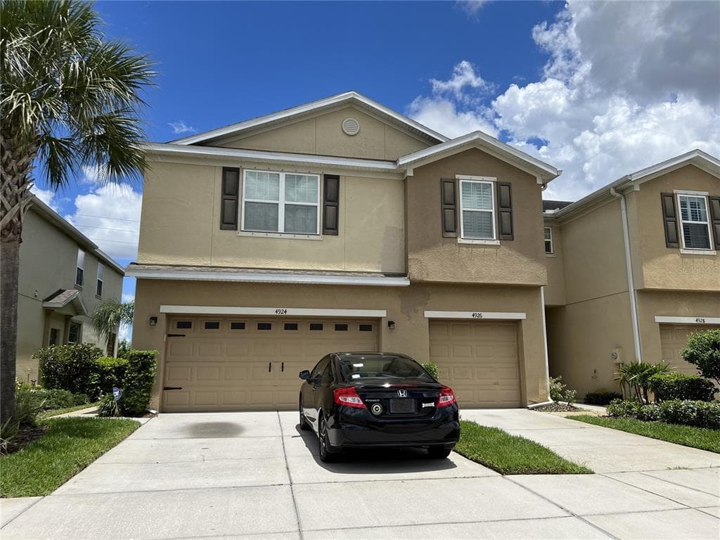 4924 WHITE SANDERLING COURT TAMPA, FL 33619