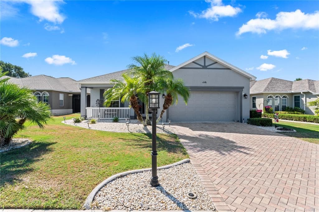 1148 EMERALD DUNES DRIVE SUN CITY CENTER, FL 33573