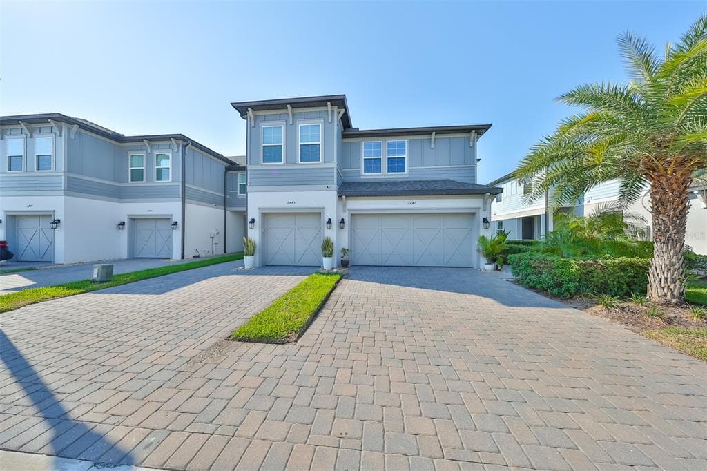 2445 FOGGY CREEK CIRCLE CLEARWATER, FL 33764