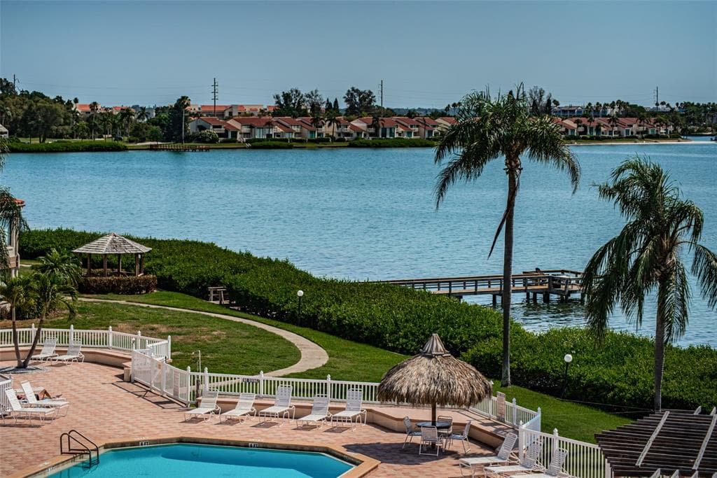 6268 PALMA DEL MAR BOULEVARD S UNIT 406 ST PETERSBURG, FL 33715