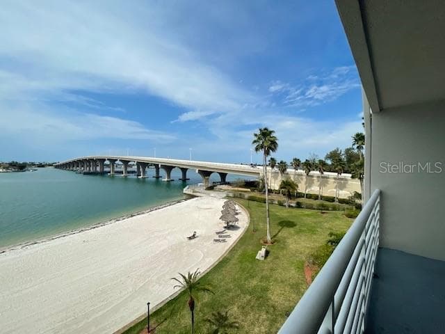 5701 BAHIA DEL MAR CIRCLE N UNIT 402 ST PETERSBURG, FL 33715