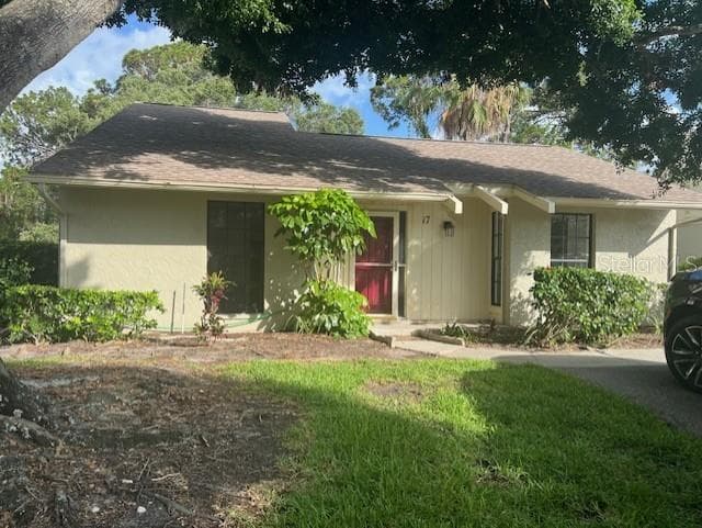 17 WINDRUSH BAY DRIVE TARPON SPRINGS, FL 34689