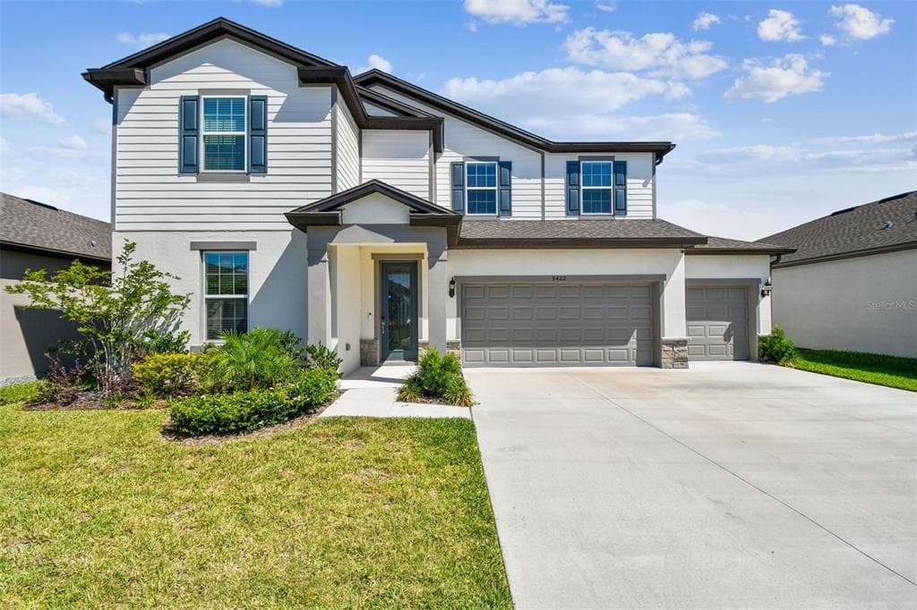 9422 IBIS GROVE BOULEVARD WESLEY CHAPEL, FL 33545