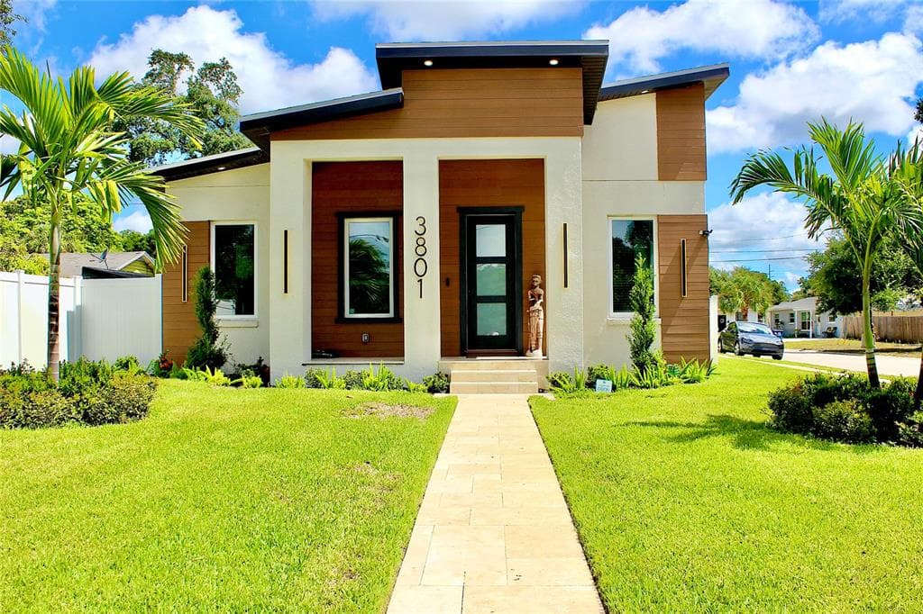 3801 18TH AVENUE S ST PETERSBURG, FL 33711