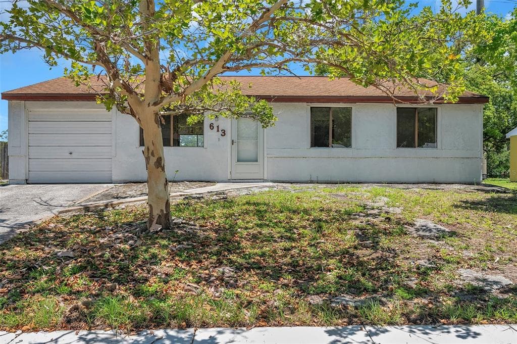 613 TIMBER BAY CIRCLE E OLDSMAR, FL 34677