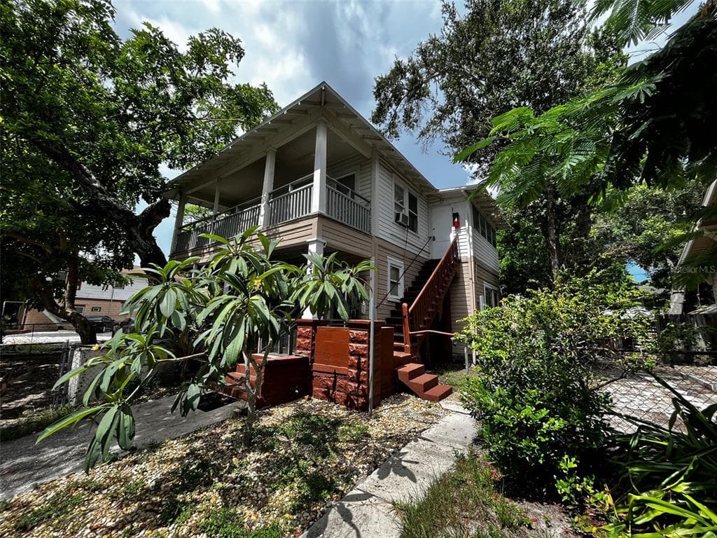 634 14TH STREET N UNIT 2 ST PETERSBURG, FL 33705
