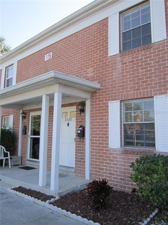 8528 12TH WAY N ST PETERSBURG, FL 33702