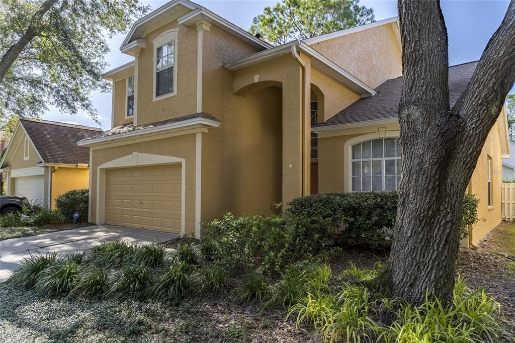 9406 OAK MEADOW COURT TAMPA, FL 33647