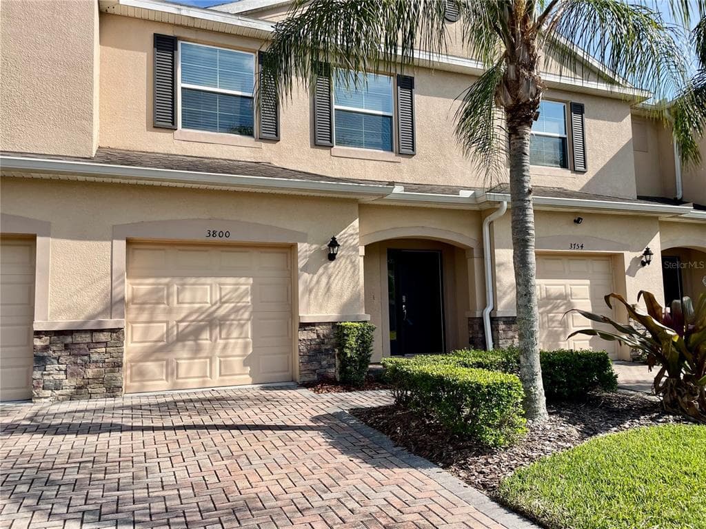 3800 SILVERLAKE WAY WESLEY CHAPEL, FL 33544