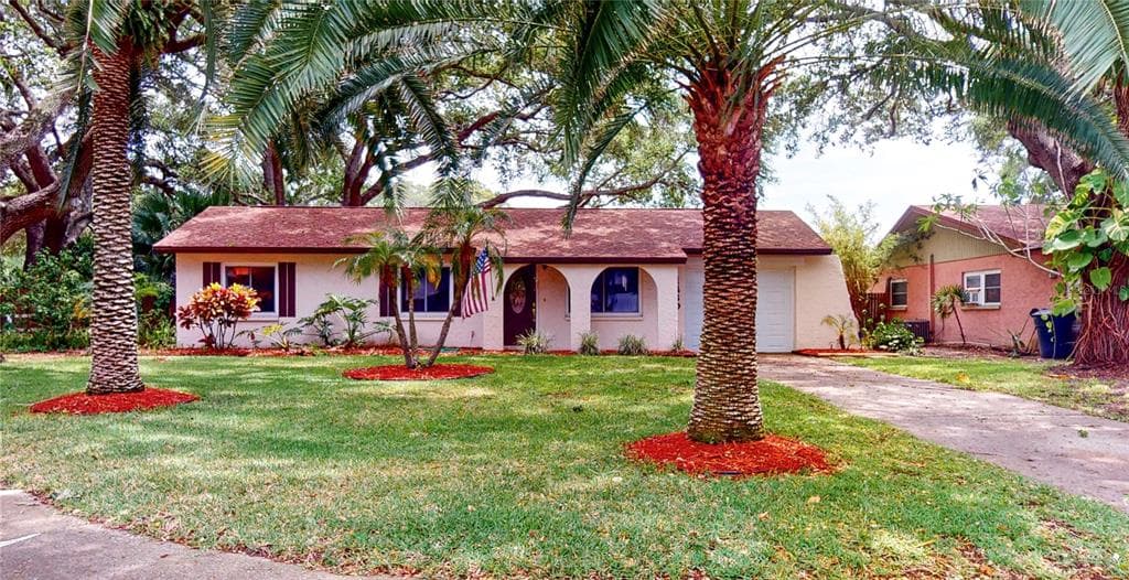 1460 VALE COURT DUNEDIN, FL 34698