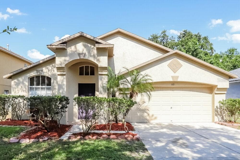 513 SUNSET BEACH COURT VALRICO, FL 33594