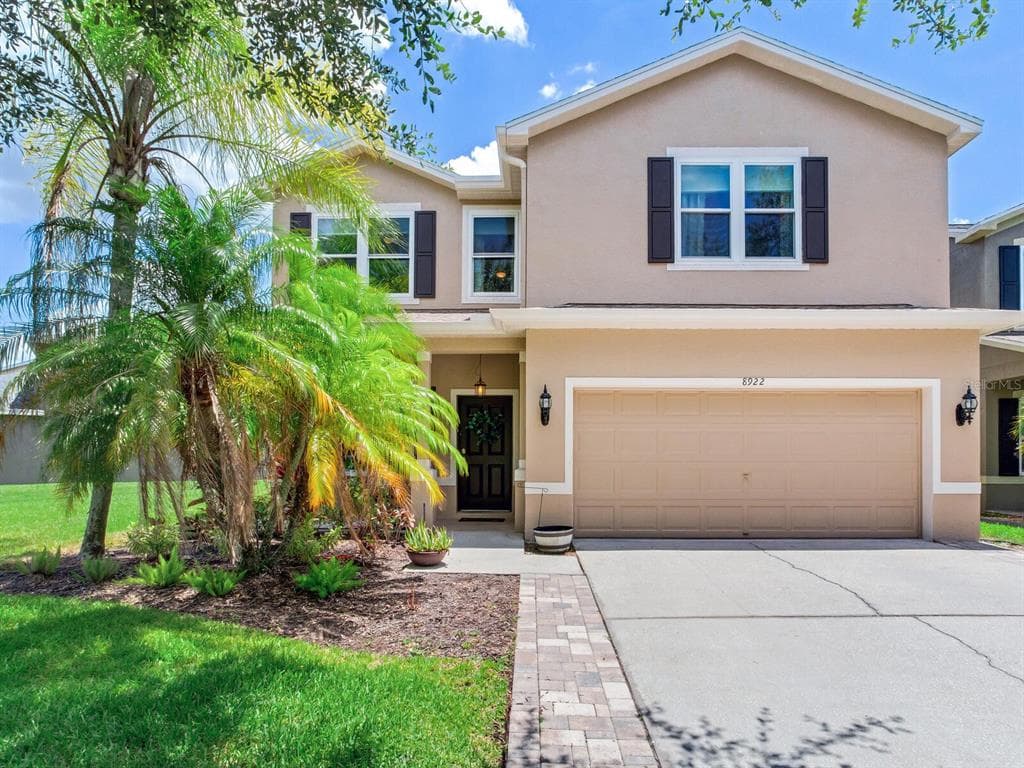 8922 GRAND BAYOU COURT TAMPA, FL 33635