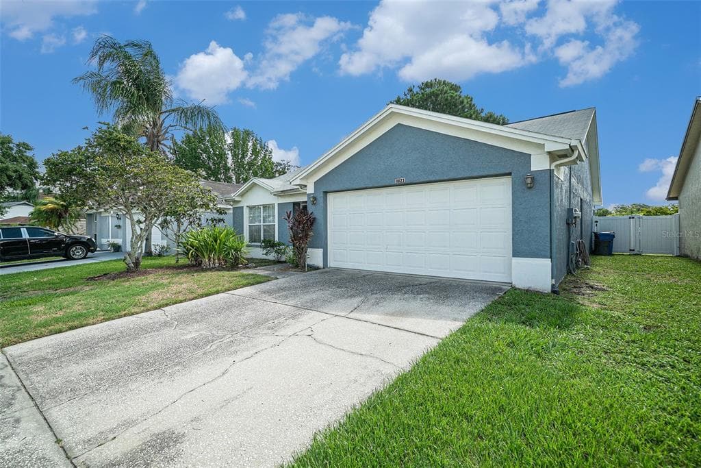 10123 CEDAR DUNE DRIVE TAMPA, FL 33624