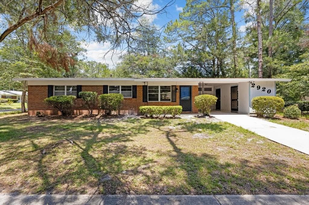 2920 NE 19TH STREET GAINESVILLE, FL 32609