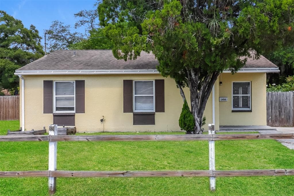 1400 43RD STREET S ST PETERSBURG, FL 33711