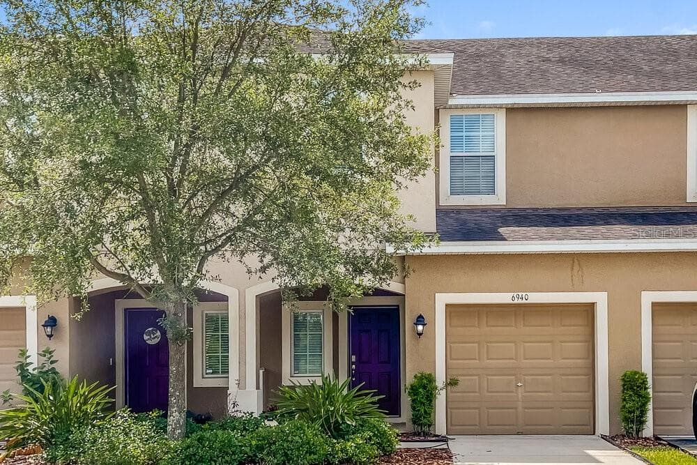 6940 TOWNE LAKE ROAD RIVERVIEW, FL 33578