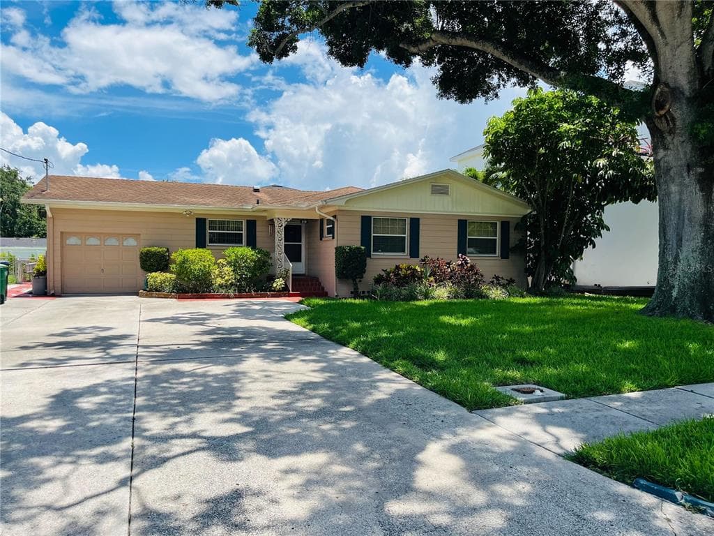 210 S WARD STREET TAMPA, FL 33609