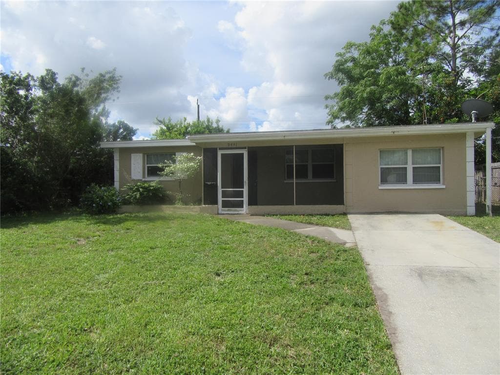 9441 PARK LAKE DRIVE PINELLAS PARK, FL 33782