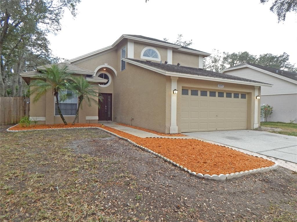 2317 OAKHURST COURT VALRICO, FL 33596