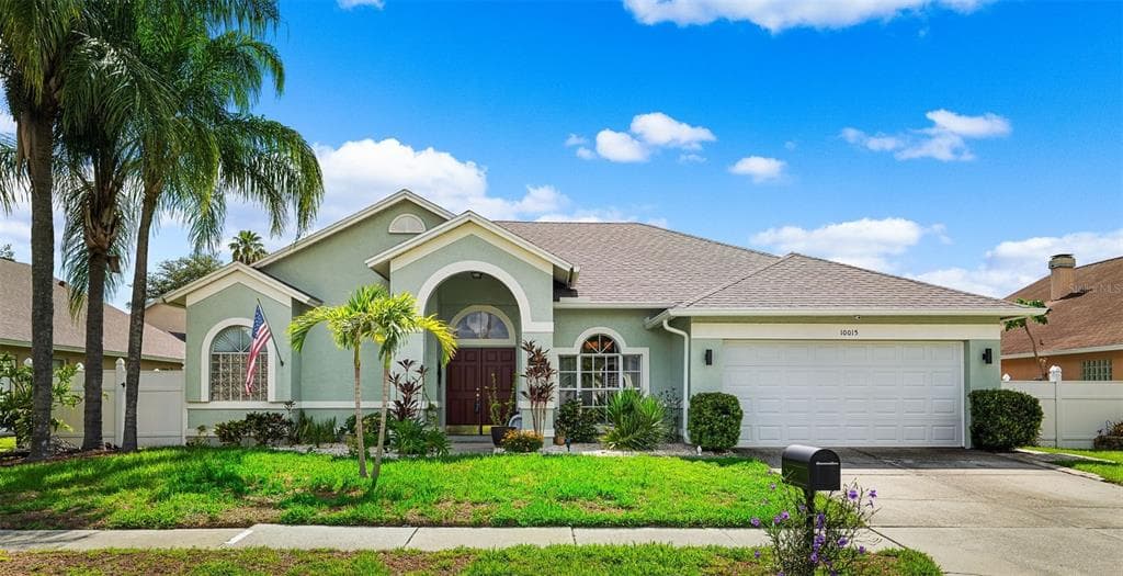 10015 COLONNADE DRIVE TAMPA, FL 33647