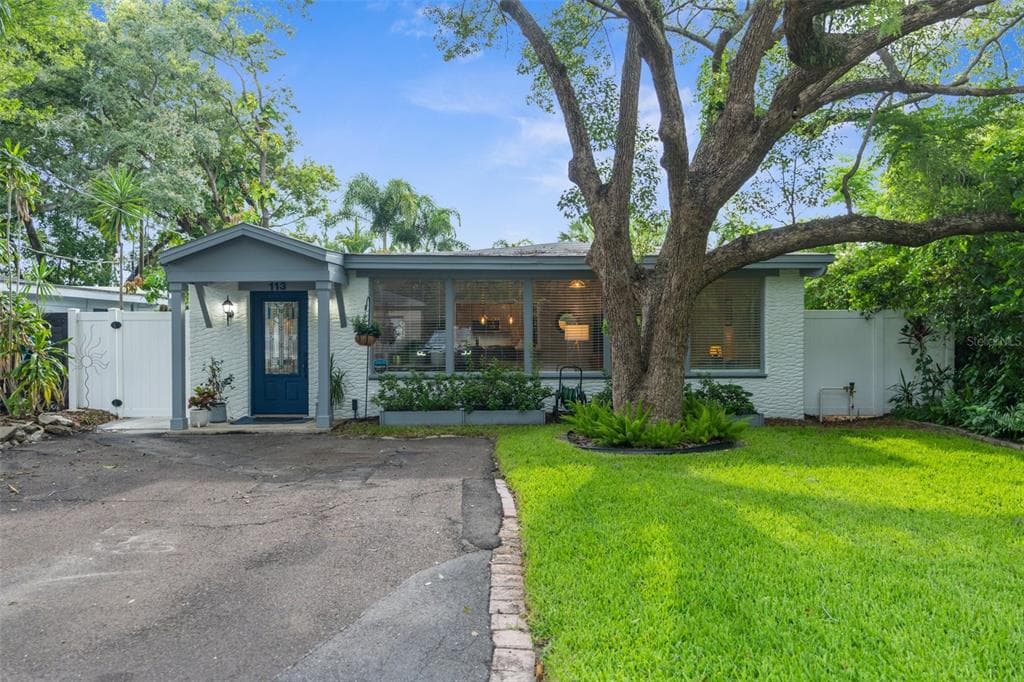 113 S GRADY AVENUE TAMPA, FL 33609