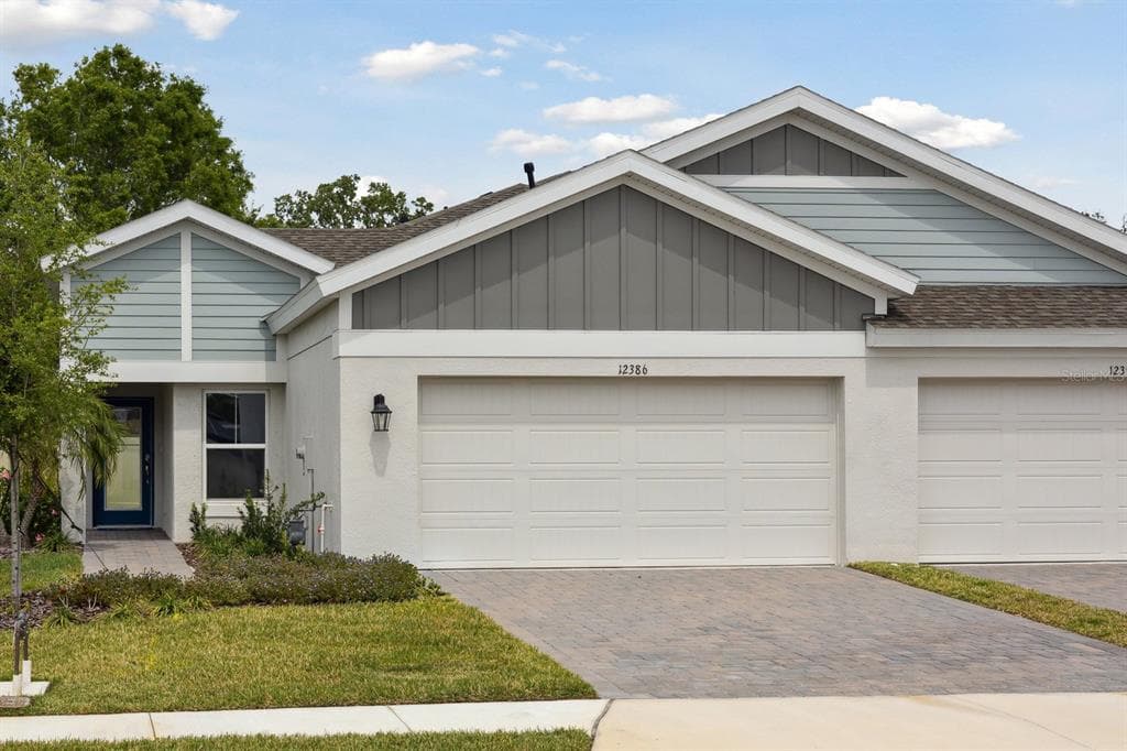 12386 OAK HILL WAY PARRISH, FL 34219