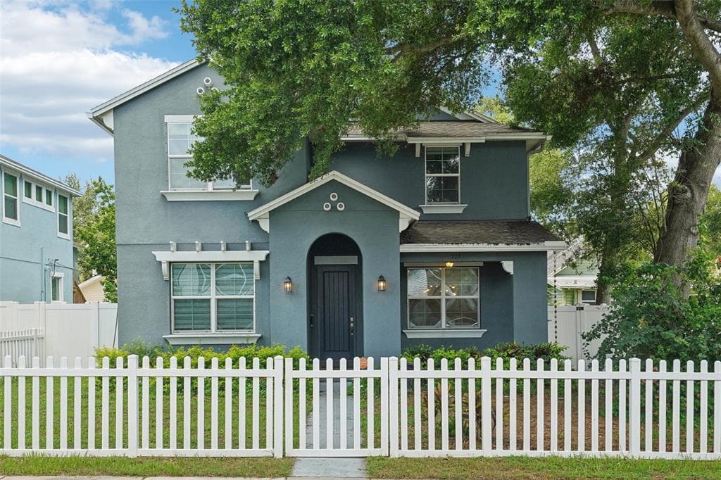723 12TH AVENUE S ST PETERSBURG, FL 33701
