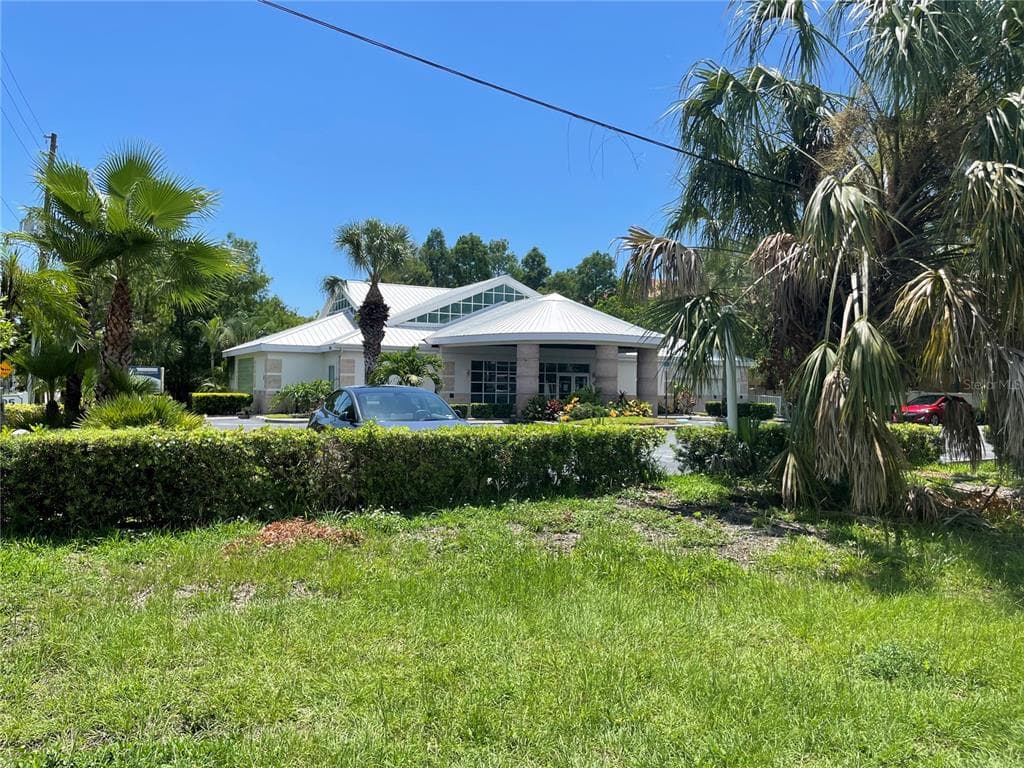 501 DRUID ROAD E CLEARWATER, FL 33756