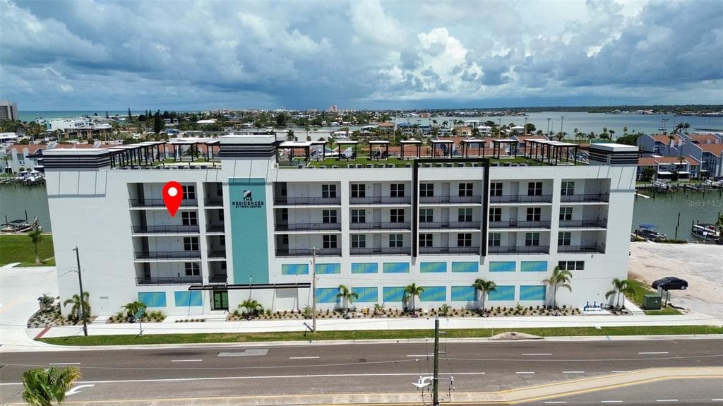 400 150TH AVE UNIT 406 MADEIRA BEACH, FL 33708