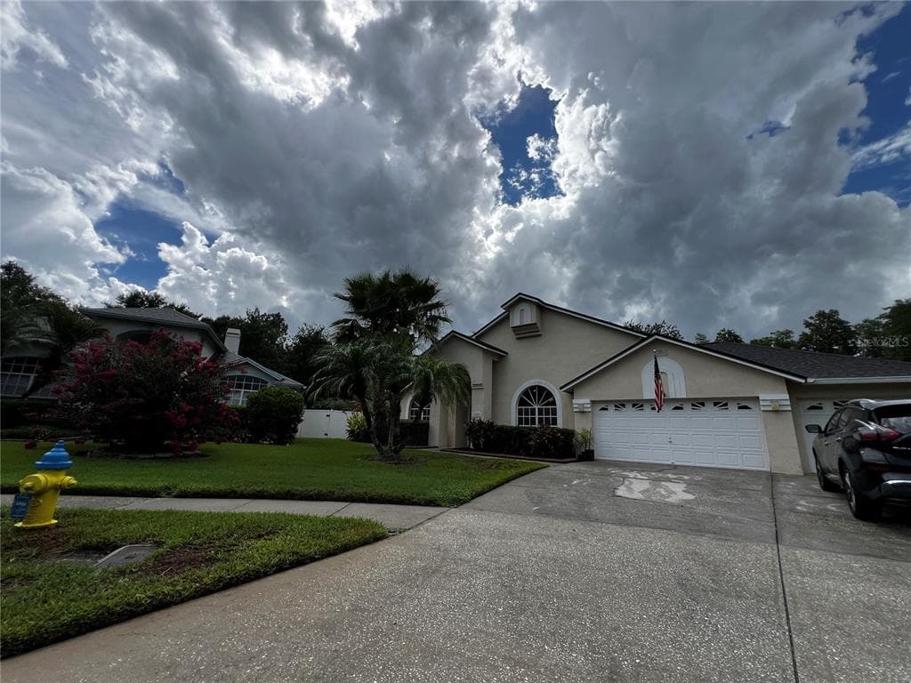 18002 KINGS PARK DRIVE TAMPA, FL 33647