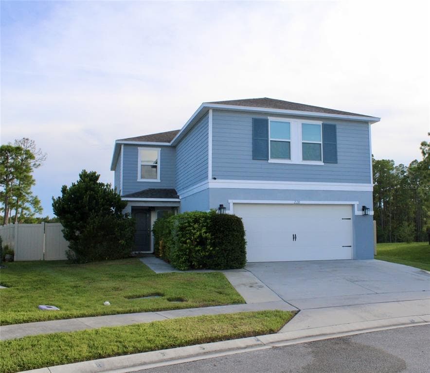228 MILES COURT DAVENPORT, FL 33837