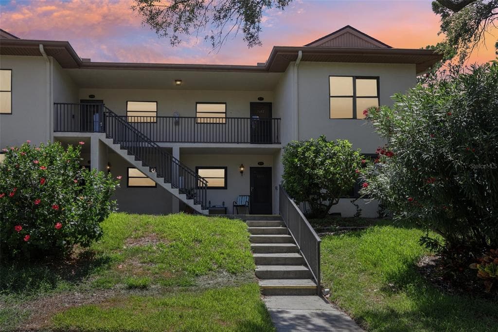 1601 SEASCAPE CIRCLE UNIT 1601 TARPON SPRINGS, FL 34689
