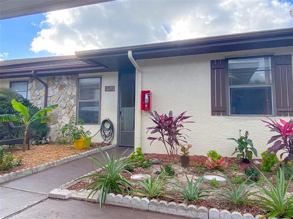6435 DREXEL DRIVE UNIT 4 PORT RICHEY, FL 34668
