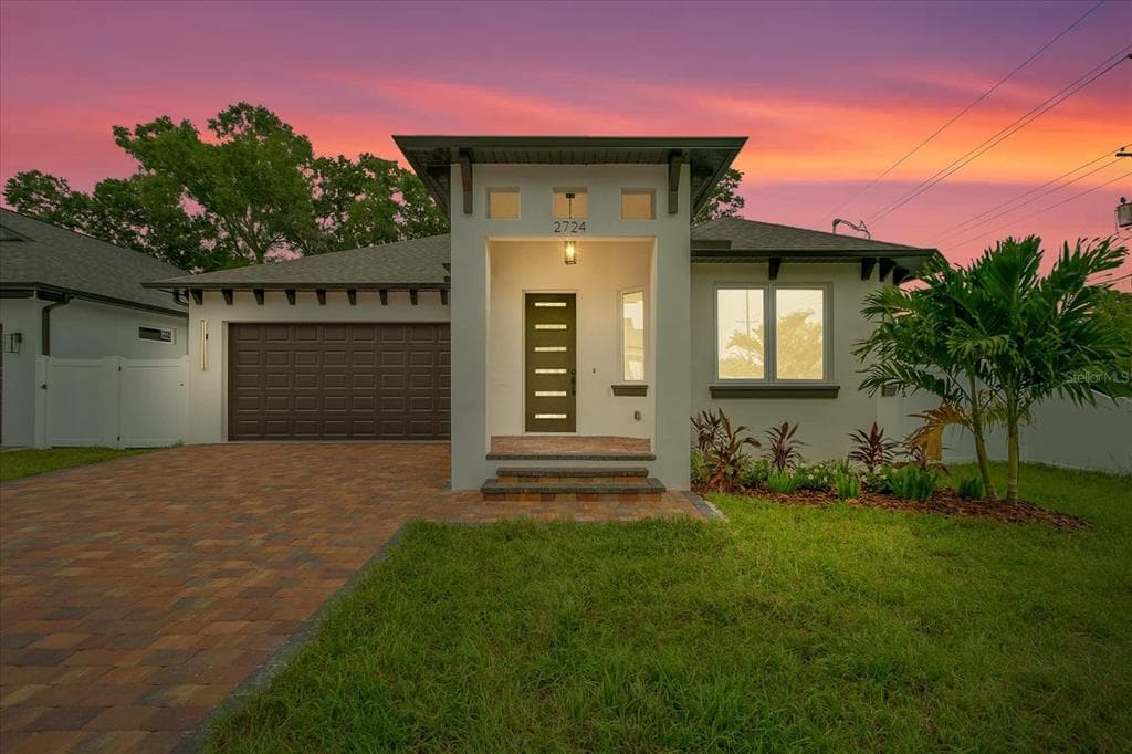 2724 W DEWEY STREET TAMPA, FL 33607