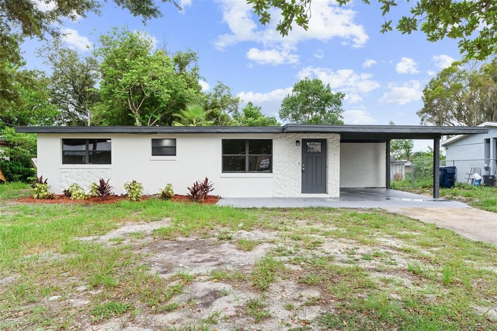 1014 CAROLINE AVENUE AUBURNDALE, FL 33823