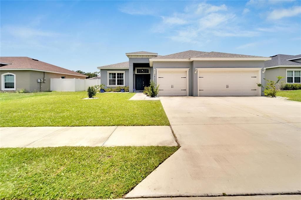 8179 WILDER LOOP LAKELAND, FL 33809