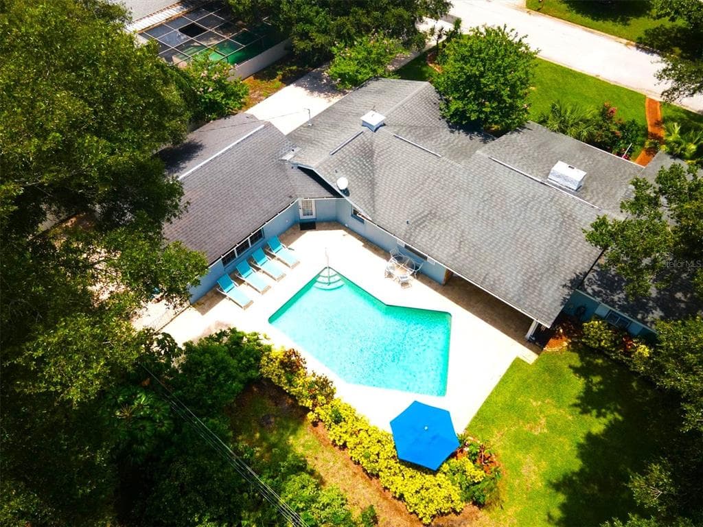 13650 101ST TERRACE SEMINOLE, FL 33776