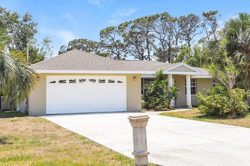 200 GULF AVENUE NOKOMIS, FL 34275