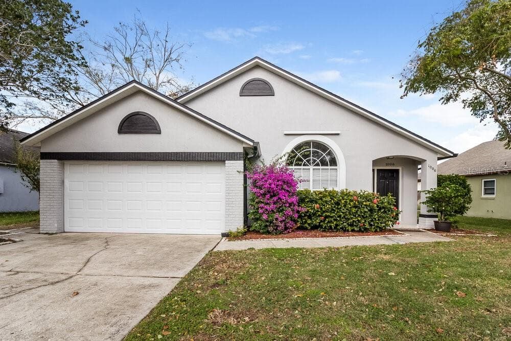 1006 SUGARBERRY TRAIL OVIEDO, FL 32765