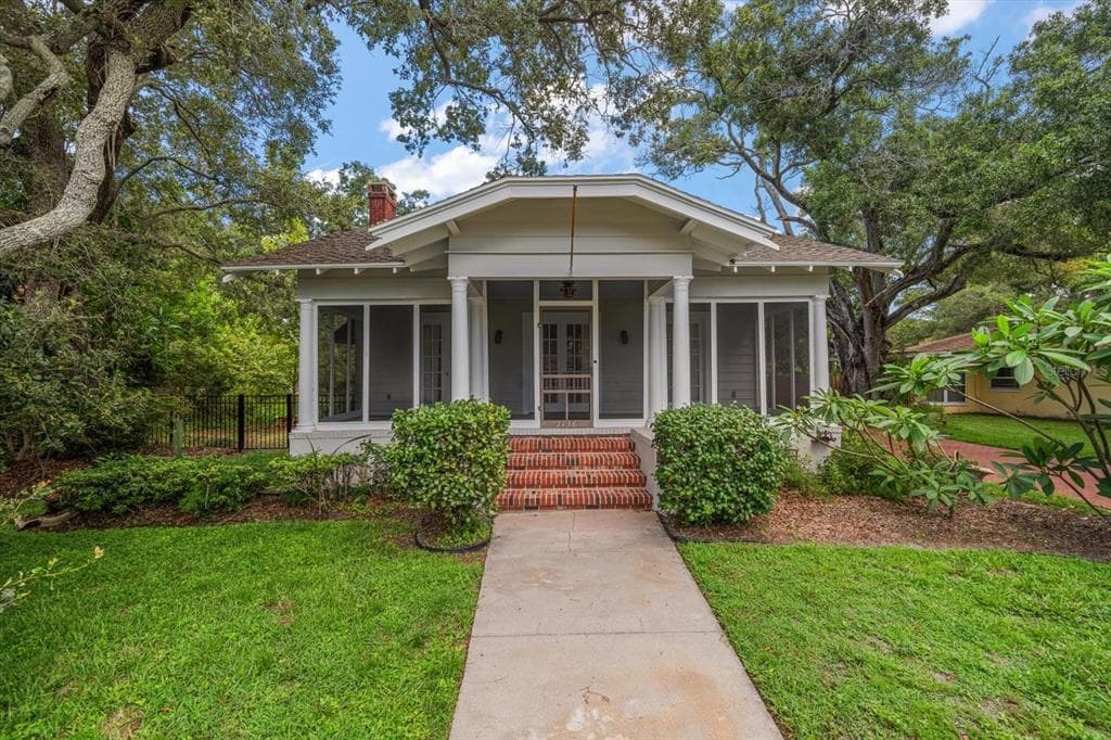 1136 JACKSON ROAD CLEARWATER, FL 33755