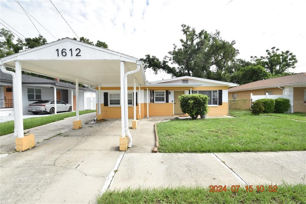 1612 E 31ST AVENUE TAMPA, FL 33610