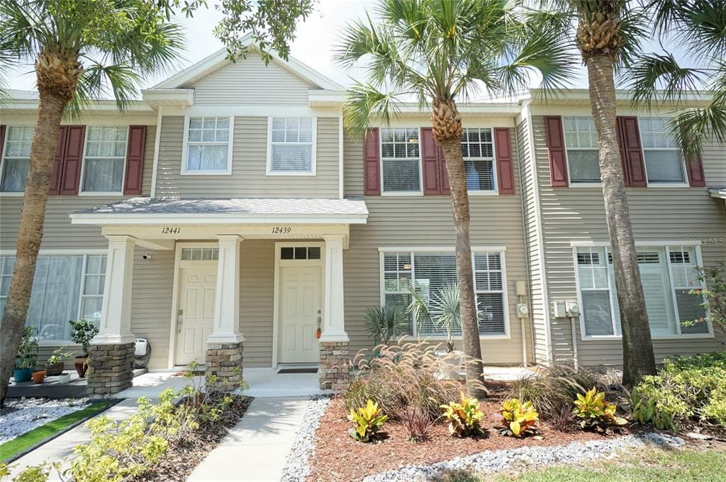 12439 COUNTRY WHITE CIRCLE TAMPA, FL 33635