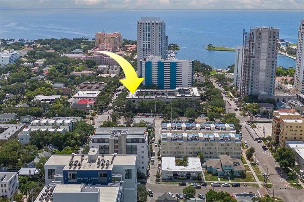 105 4TH AVENUE NE UNIT 215 ST PETERSBURG, FL 33701