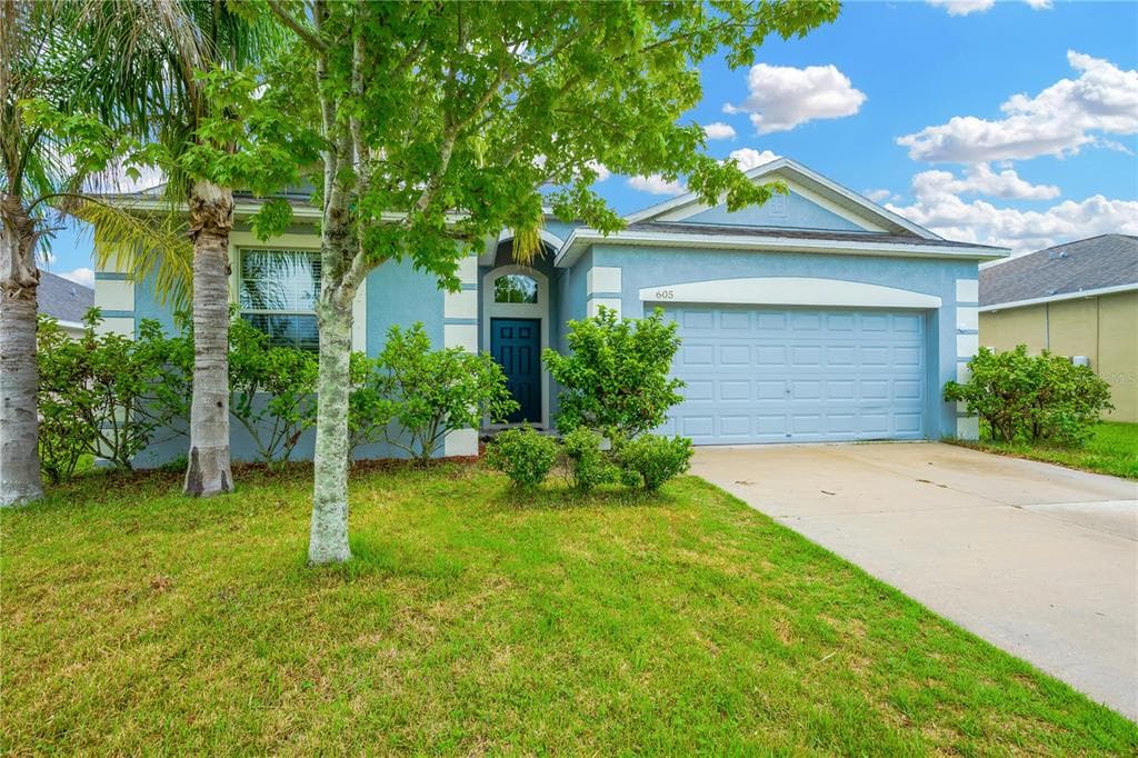 605 WABASH BREEZE CIRCLE RUSKIN, FL 33570