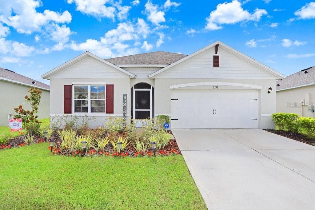 5592 SILTSTONE STREET LAKELAND, FL 33811