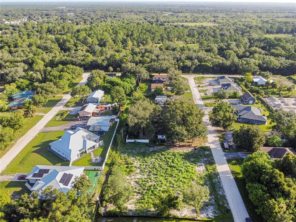8825 98TH COURT VERO BEACH, FL 32967