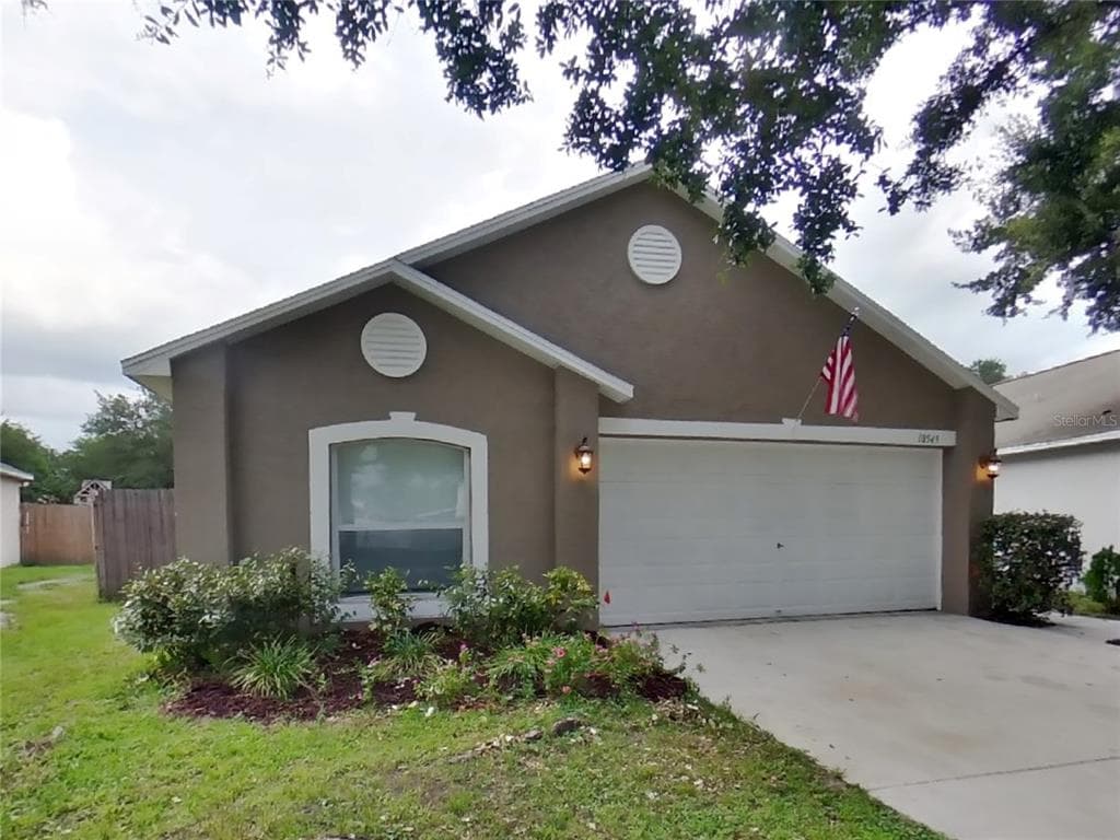 10549 OPUS DRIVE RIVERVIEW, FL 33579