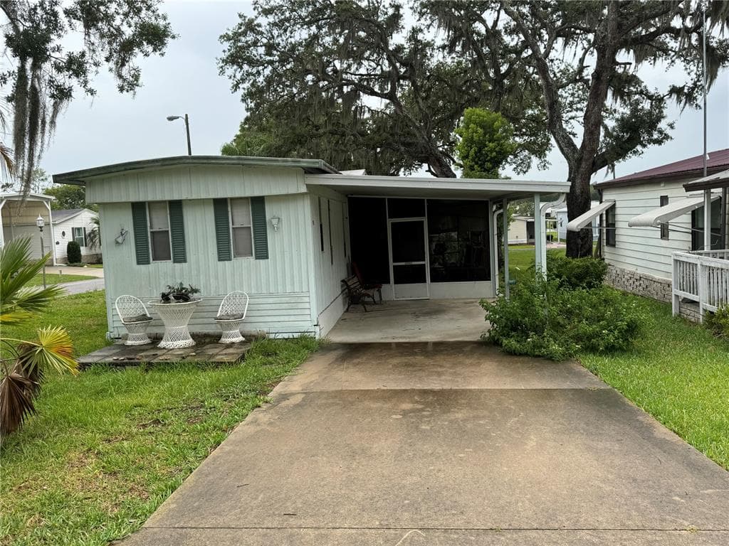 39611 GLORYLAND DRIVE DADE CITY, FL 33525
